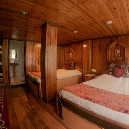 Grg Broadway Mall Road Darjeeling By Royal Collection Hotel מראה חיצוני תמונה