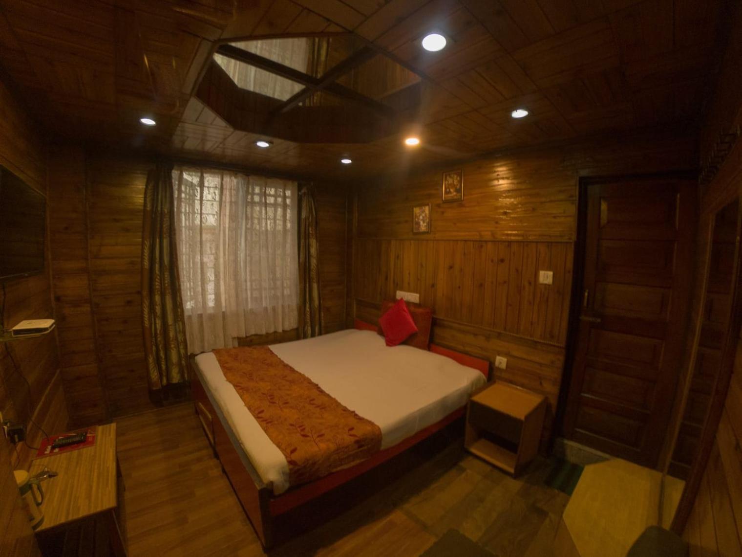 Grg Broadway Mall Road Darjeeling By Royal Collection Hotel מראה חיצוני תמונה