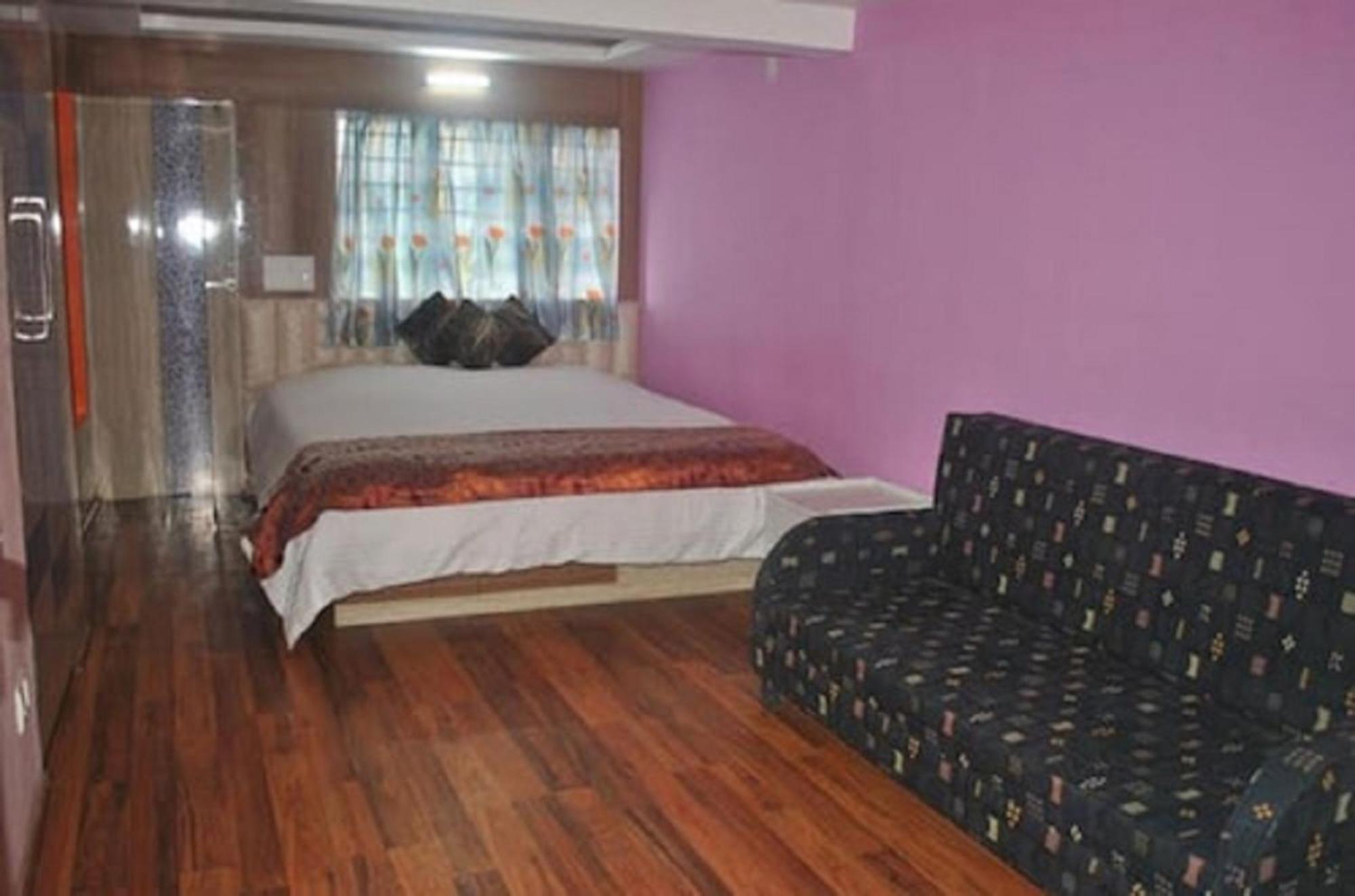Grg Broadway Mall Road Darjeeling By Royal Collection Hotel מראה חיצוני תמונה