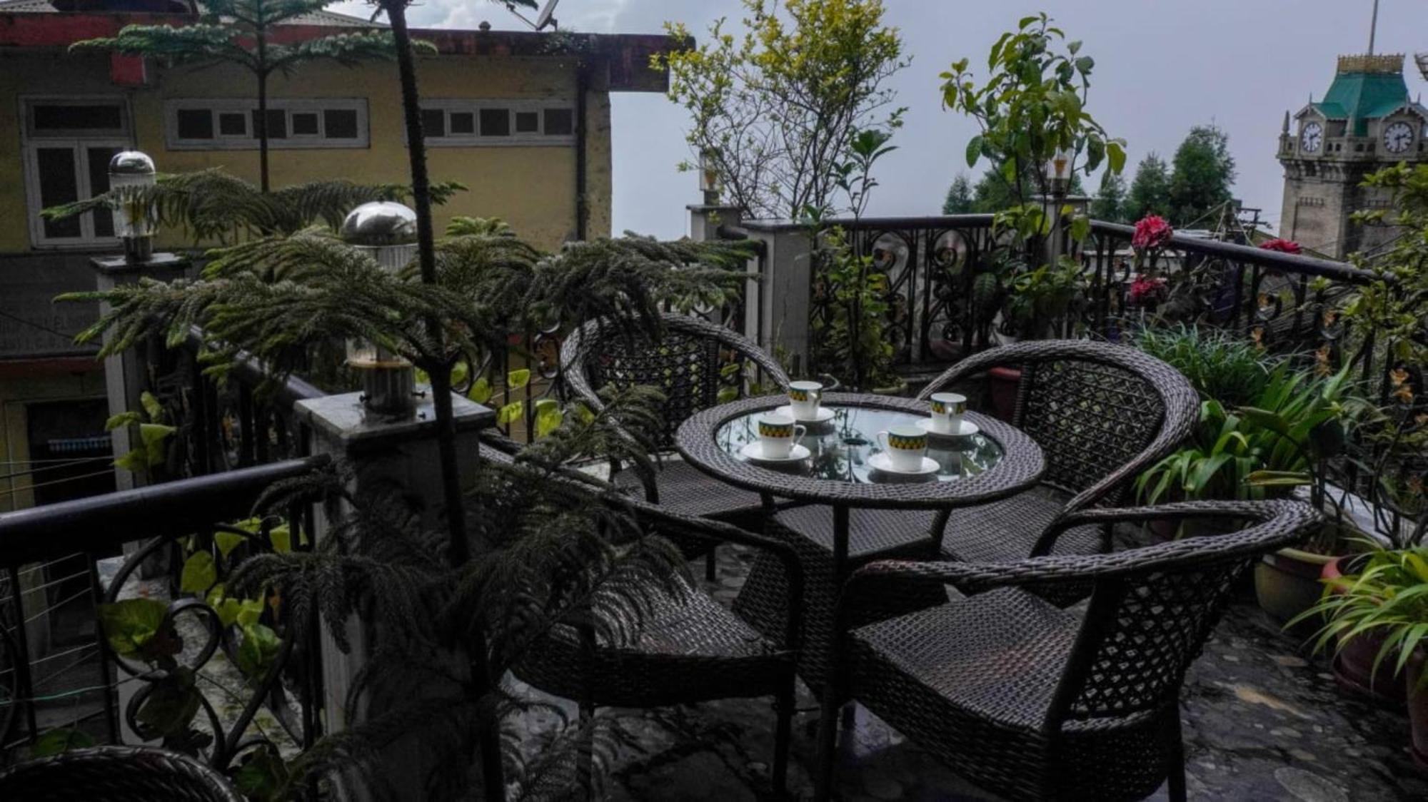 Grg Broadway Mall Road Darjeeling By Royal Collection Hotel מראה חיצוני תמונה