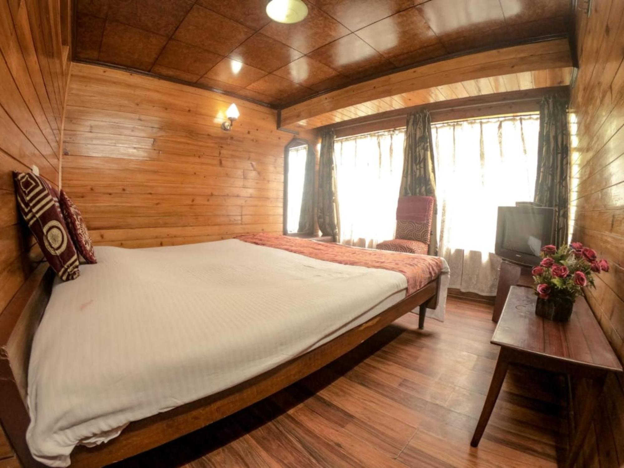 Grg Broadway Mall Road Darjeeling By Royal Collection Hotel מראה חיצוני תמונה